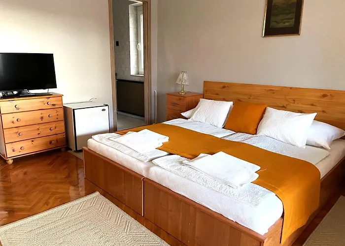 Gasthof Kantas Vendeghaz 3*