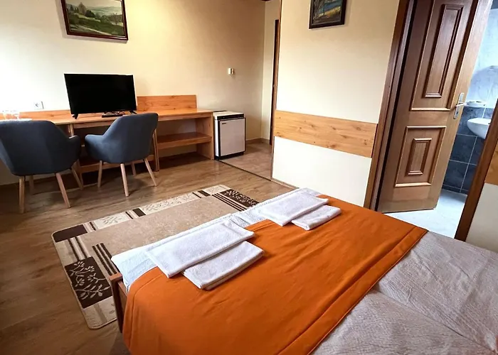 Πανσιόν Kantas Vendeghaz 3*